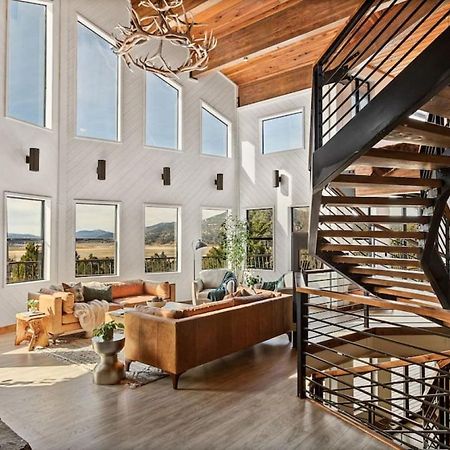 Steel Pine Lodge A Rustic Mountain Retreat Views Baldwin Lake Bagian luar foto