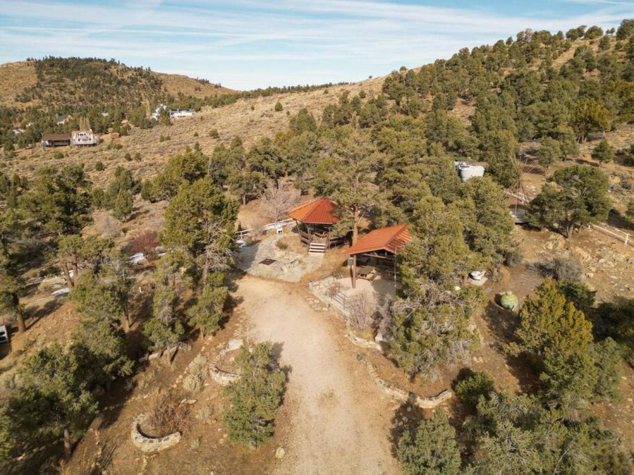 Steel Pine Lodge A Rustic Mountain Retreat Views Baldwin Lake Bagian luar foto